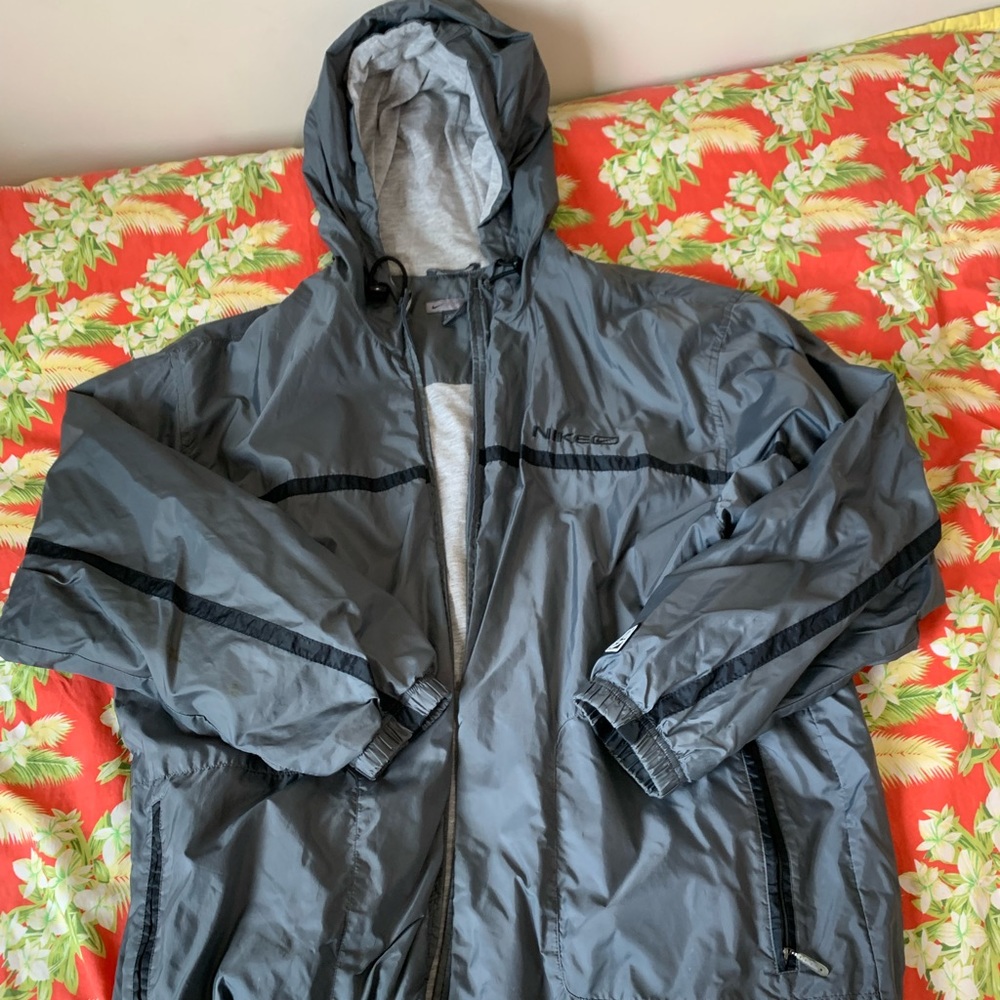 Nike windbreaker